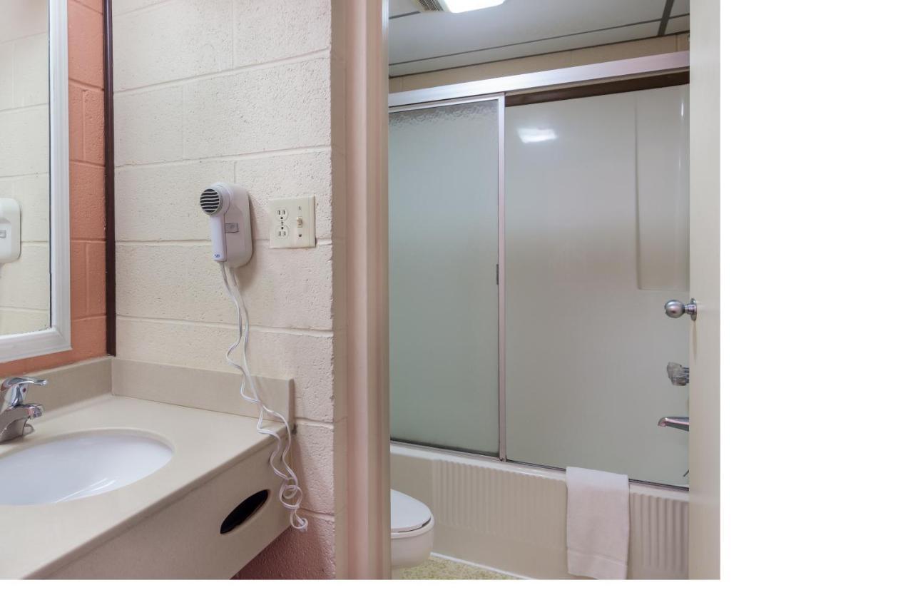 Americas Best Value Inn Wytheville Eksteriør billede