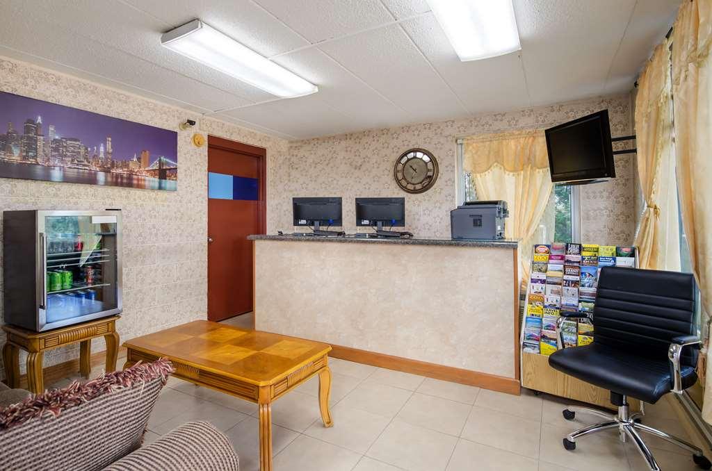 Americas Best Value Inn Wytheville Interiør billede